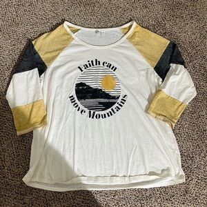 “ faith can move mountains”shirt